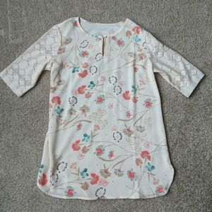 Relaxed fit short sleeve top